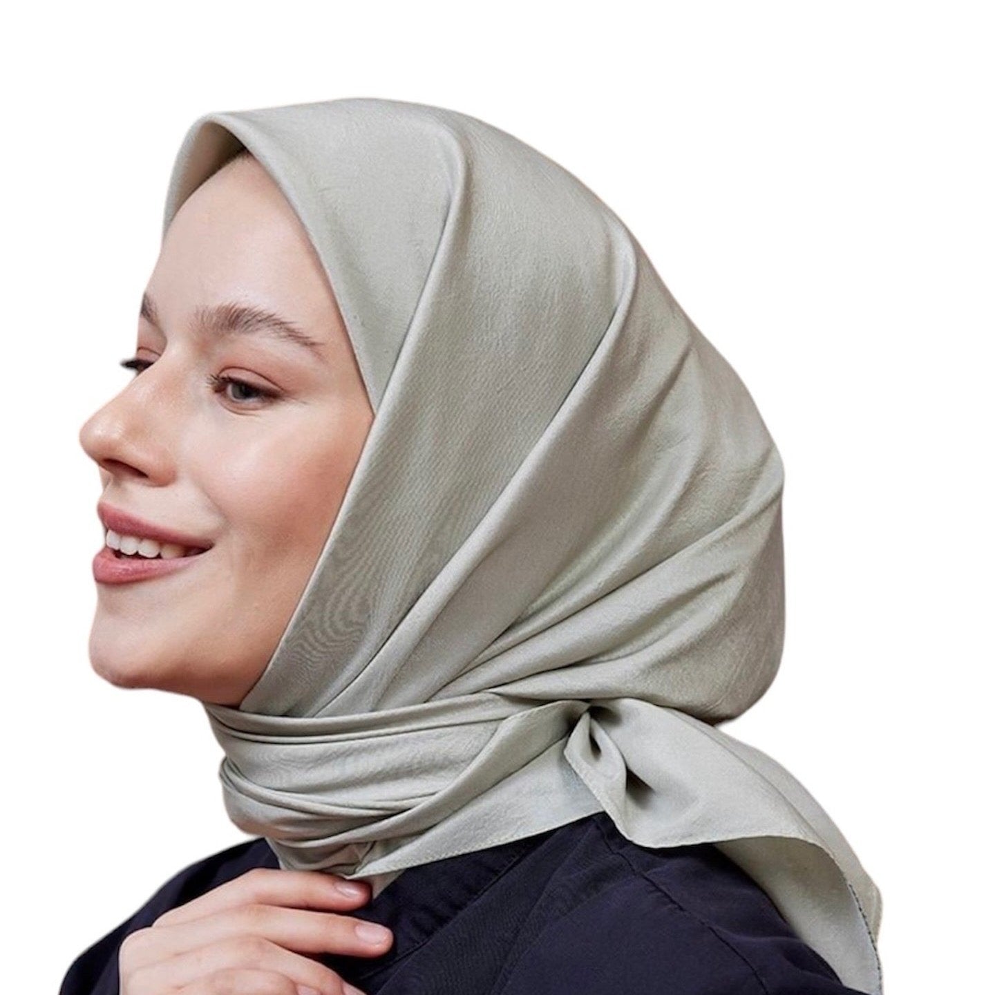 Fersha vual parlak kare tesettür başörtüleri