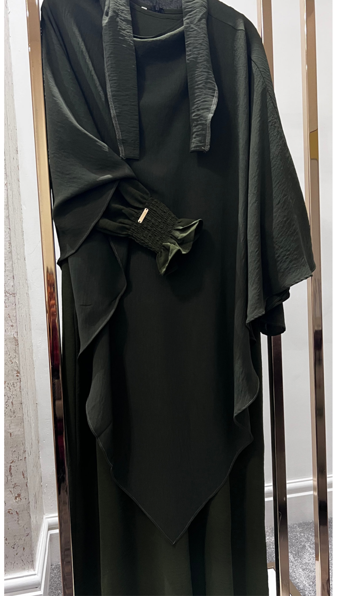 Abaya ve Khimar Set - Ordu Yeşili Abaya ve Koyu gölge Khimar