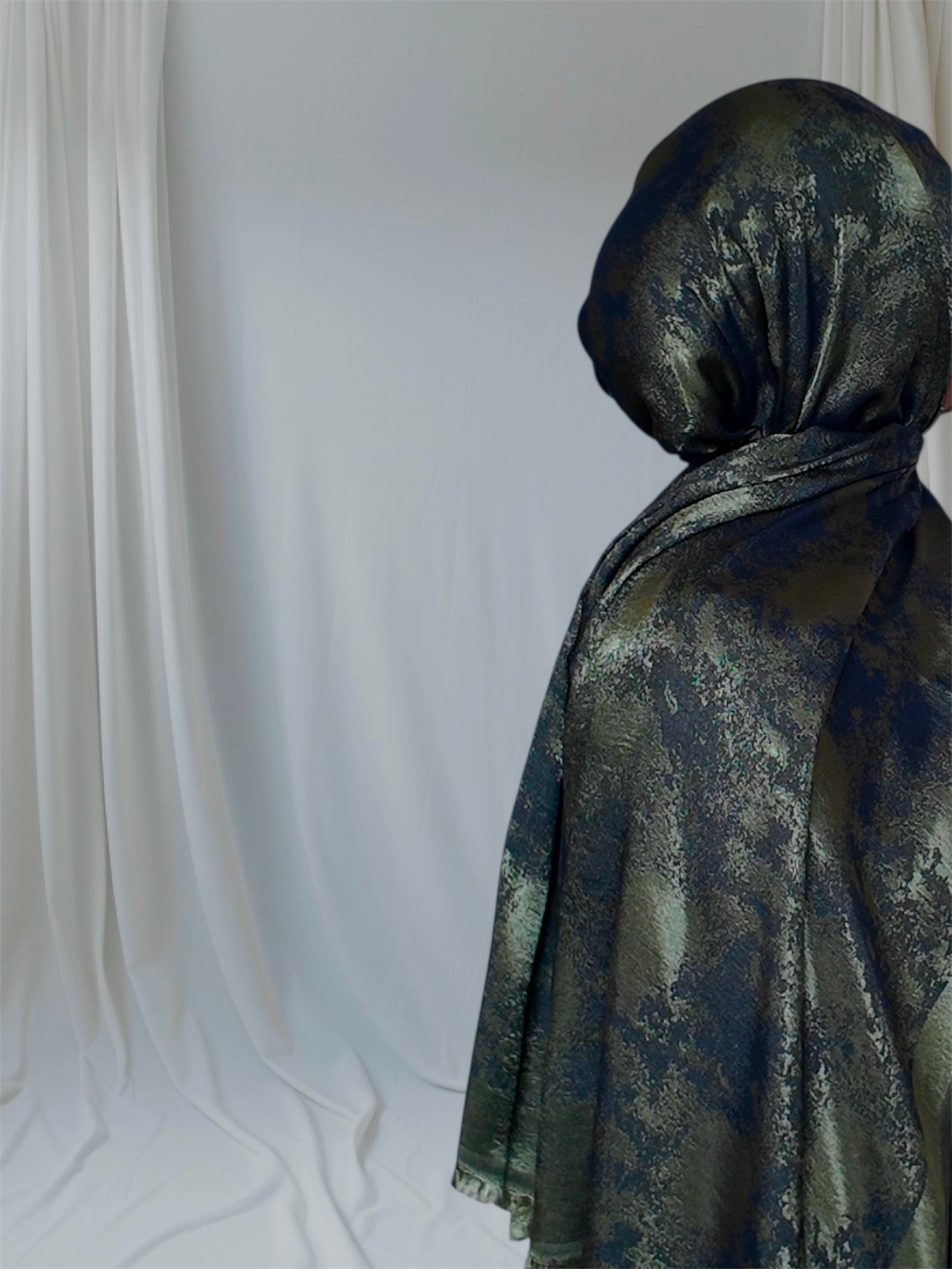 Shimmering Stain Effect Long Hijab
