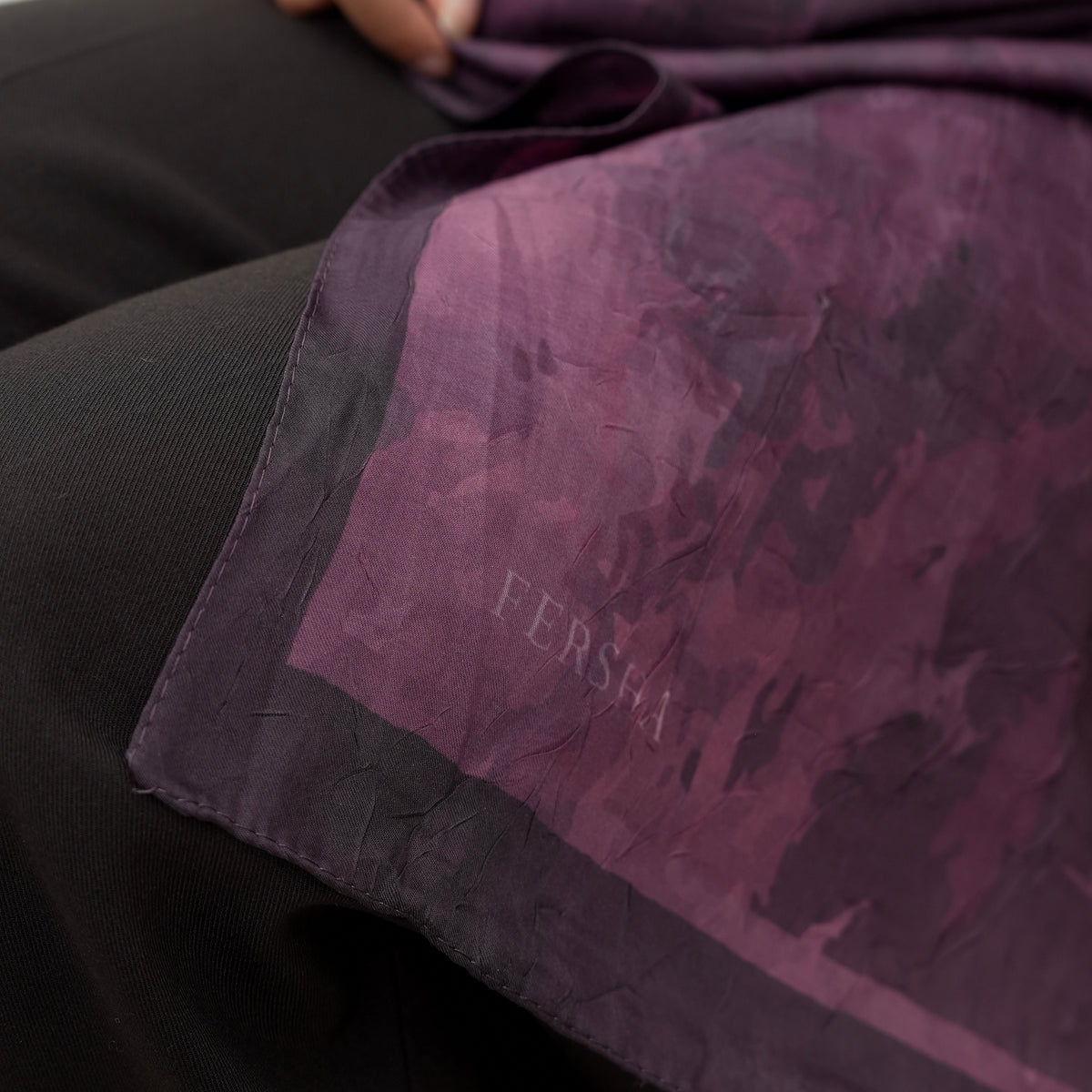 Shadow Moss Crushed Hijab Plum