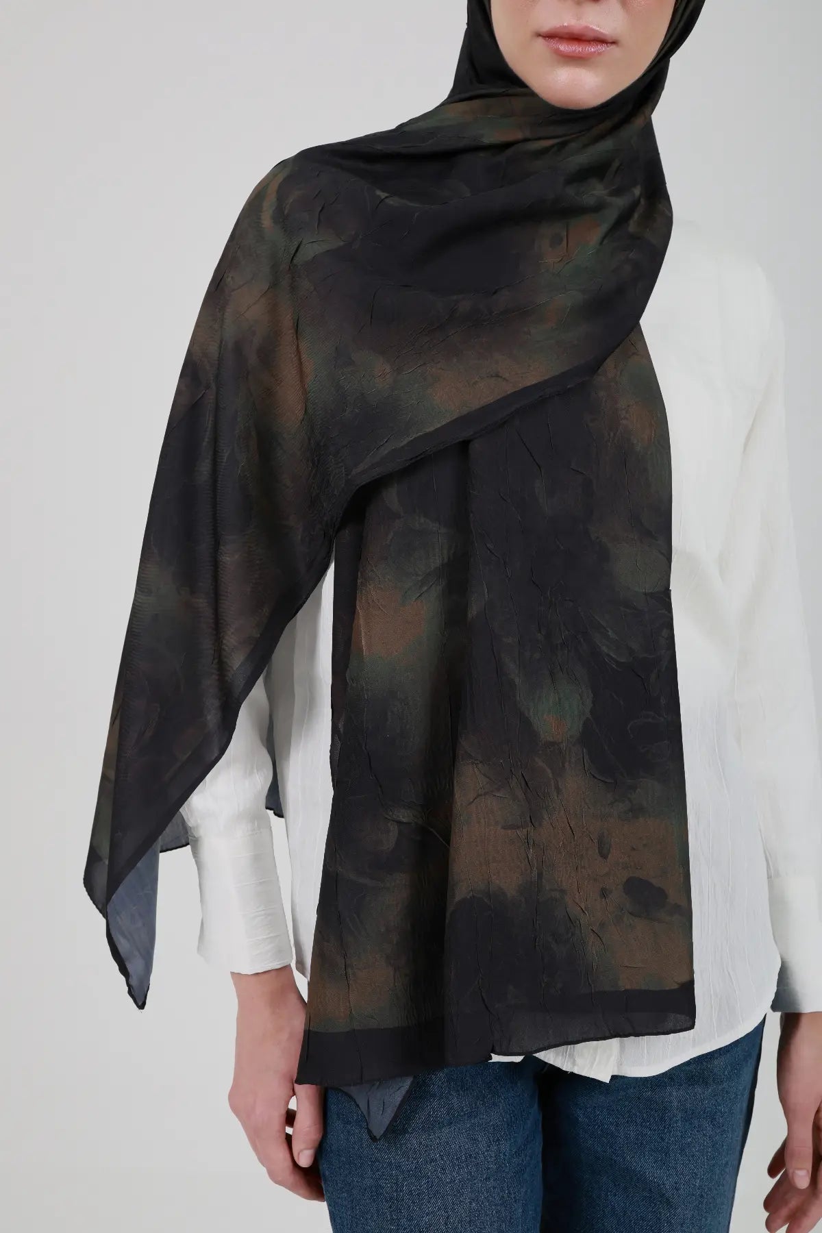 Sara Crushed Bamboo Hijab