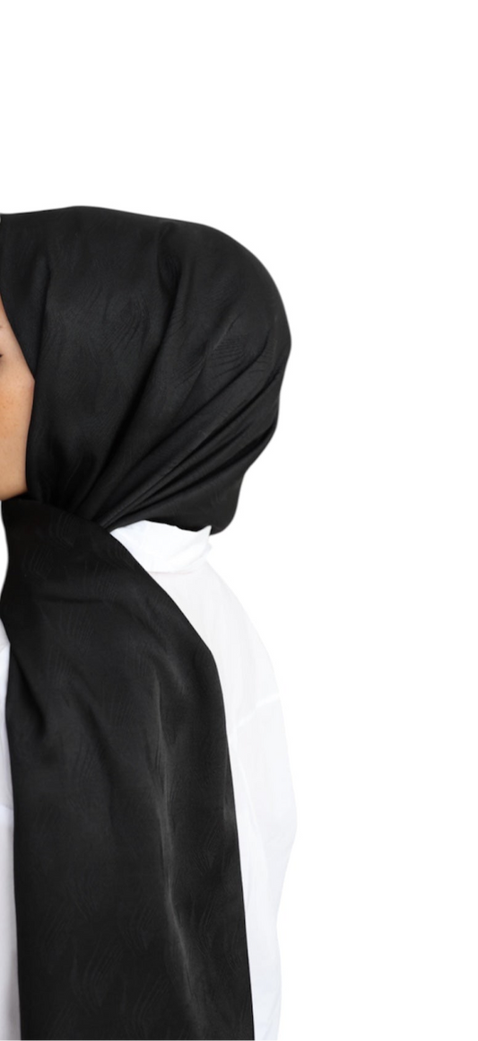 Feather Stroke Pattern Hijab