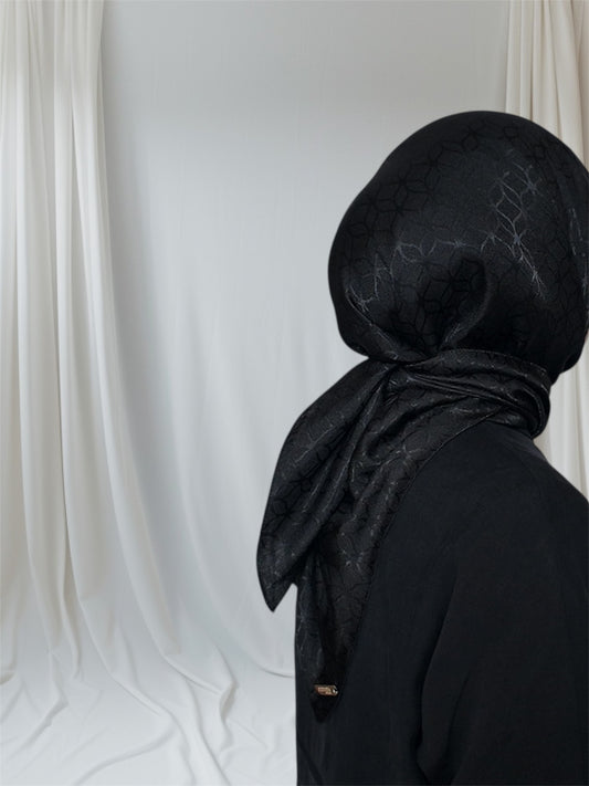 Petal Jacquard Square Hijab