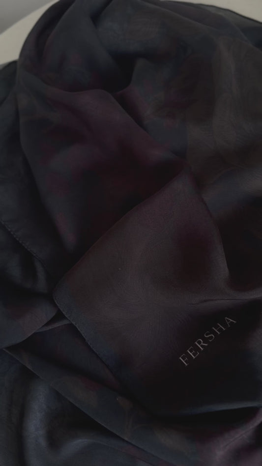 Midnight Bloom (Signature Hijab)